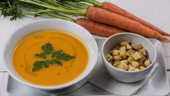 开云体育充值-西贝温情一幕：给老人一碗汤，老人要回报一套房