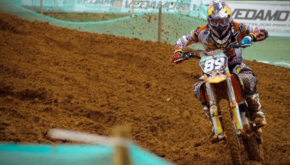 开云体育官方网站登陆-UFC队伍专注提升反摔效率，攻防衔接更自然